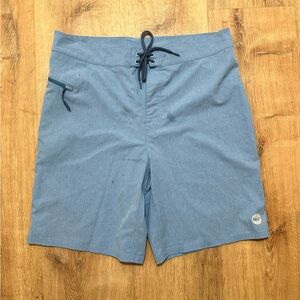 VINEYARD VINES | Blue Board Shorts, Size 35